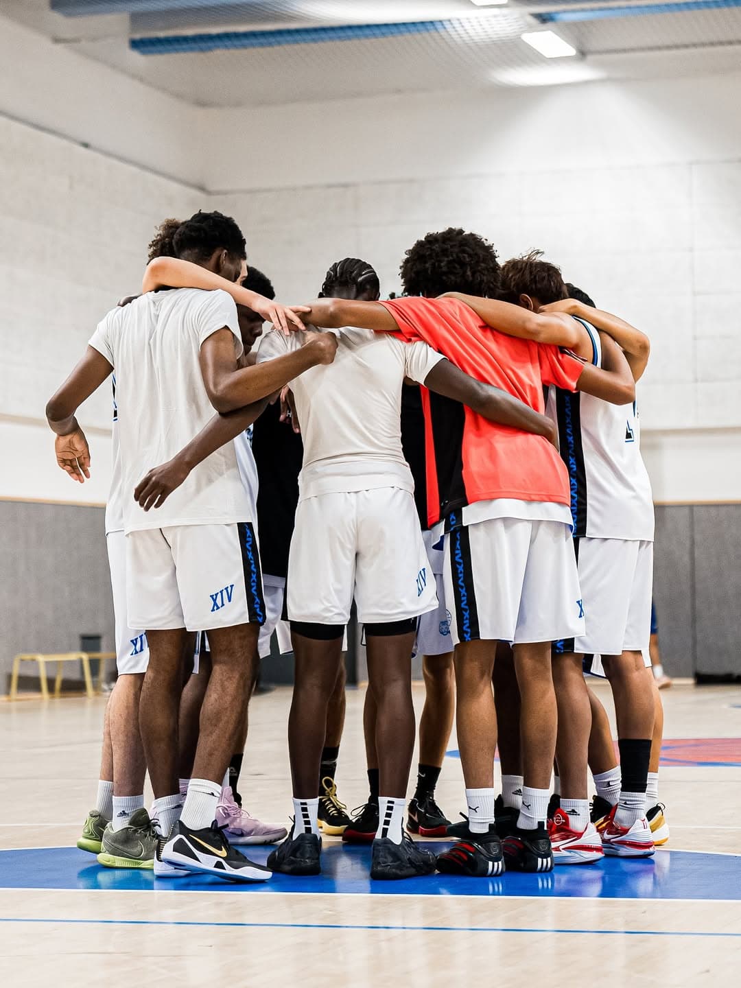 Jeunes participants à un programme sport et éducation